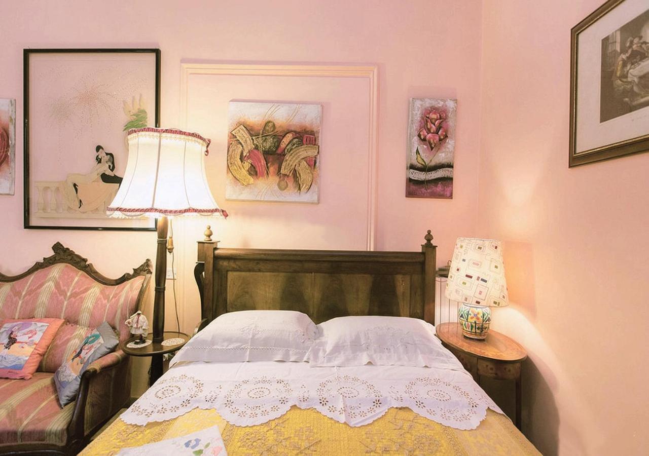 B&B Atmosfere Del Centro Storico Napoli Bagian luar foto